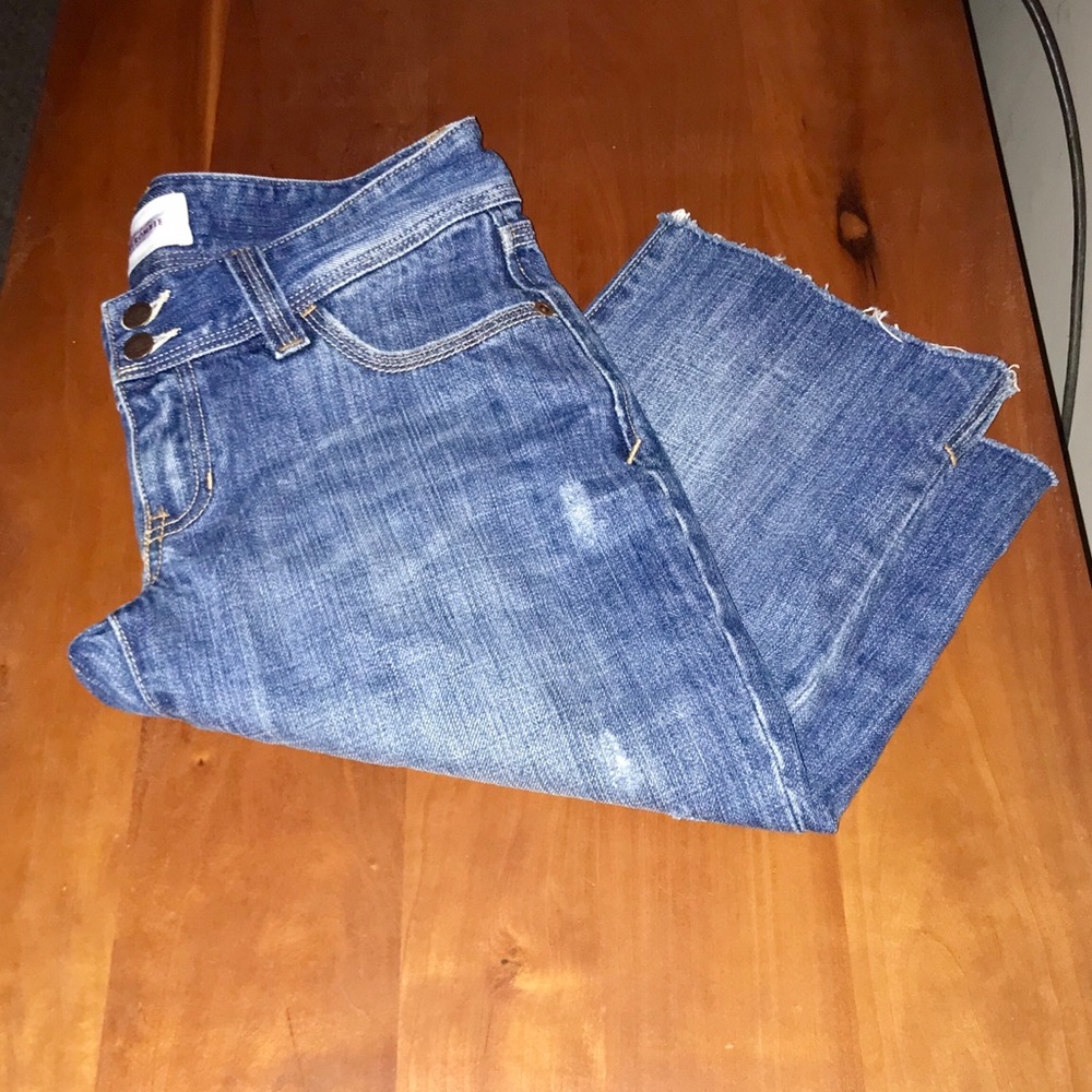 🌻ABERCROMBIE&FITCH🌻distressed denim crop SIZE4 - Picture 5 of 6